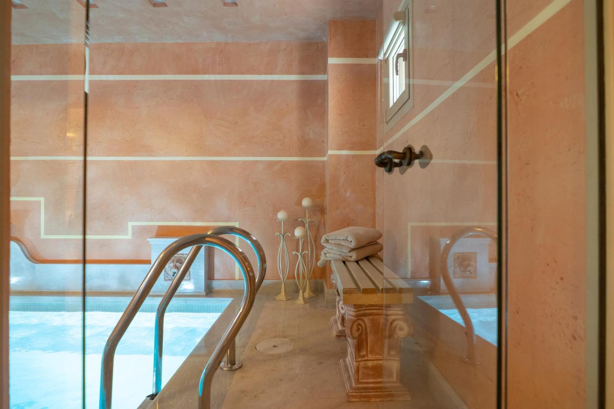 Unique Room With Indoor Pool & Attic Alli Meria Exterior foto