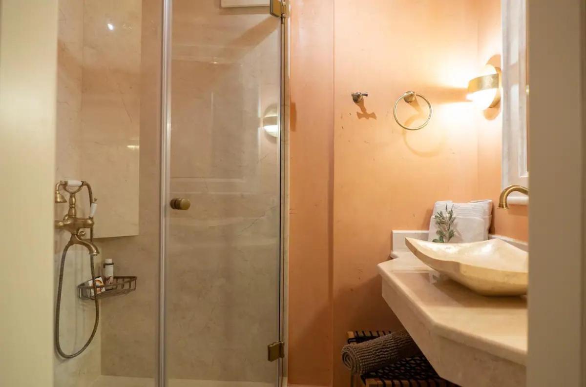 Unique Room With Indoor Pool & Attic Alli Meria Exterior foto